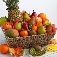 Signature Fresh & Dried Fruit Gift Basket