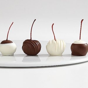 画像3: 10 Dipped Cherries & Half Dozen Fancy Strawberries