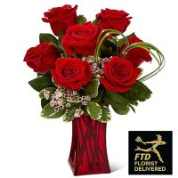 Rush of Romance Red Rose Bouquet(Deluxe)