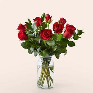 画像1: Red Rose Bouquet (12 Red Roses with Glass Vase)