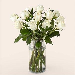 画像1: Moonlight White Rose Bouquet (12 White Roses  with Vase)