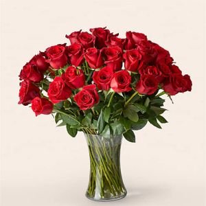 画像1: Fifty Long Stem Red Roses with Vase