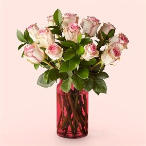 画像1: Pink Champagne Rose Bouquet with Red Vase (12 Pink Roses With Red Vase)