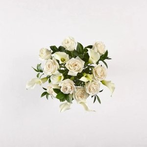 画像3:  Vision in Ivory Rose and Calla Lily Bouquet(Deluxe )