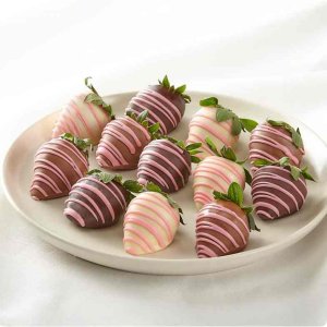 画像1: One Dozen Pink Chocolate Covered Strawberries