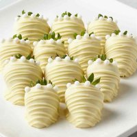 Bride Belgian Chocolate Covered Strawberries