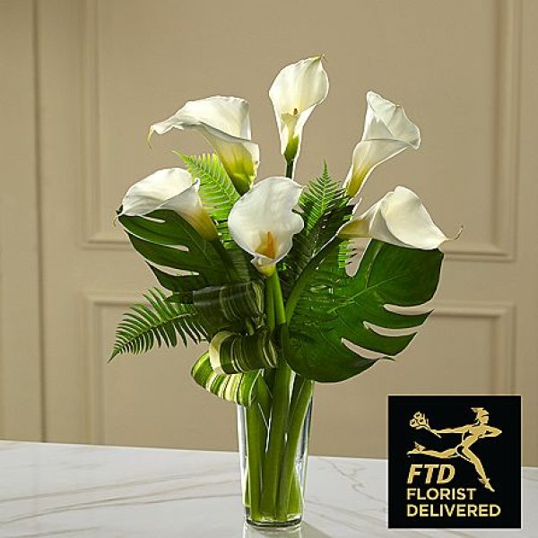 画像1: Always Adored Calla Lily Bouquet (Standard) (1)