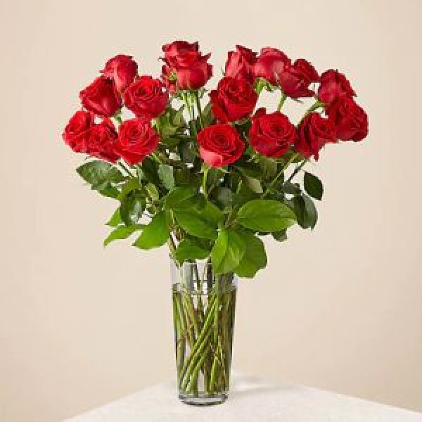 画像1: 18 Long Stemmed Red Roses (1)