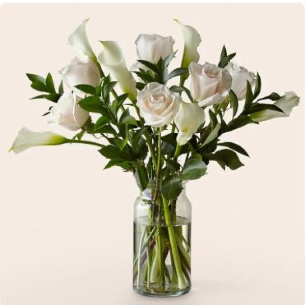 画像1:  Vision in Ivory Rose and Calla Lily Bouquet(Deluxe) 花瓶付き (1)